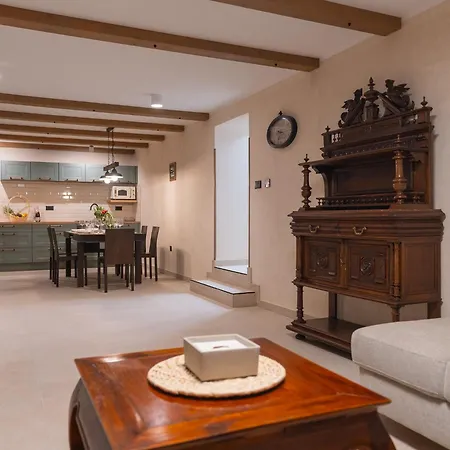 Casa Sempre * Barci
